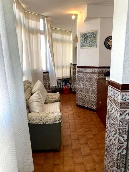 Foto b82b6141-099a-4a27-add4-8f6dc193da92. Miete etagenwohnung in Huerta Fava-Santiago Línea de la Concepción (La)
