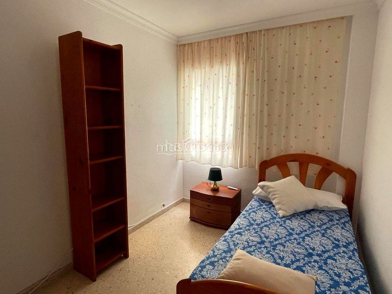 Foto ff706a15-c37a-4b46-b564-4ccb9e6c5a26. Miete etagenwohnung in Huerta Fava-Santiago Línea de la Concepción (La)
