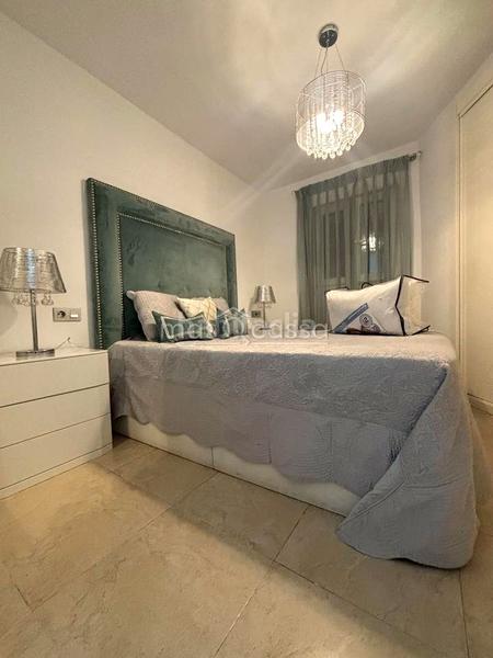 Foto 6633aba1-5f43-4fb7-bcd4-1945bffb7cca. Alquiler planta baja bajo en el centro de la ciudad. en Línea de la Concepción (La)