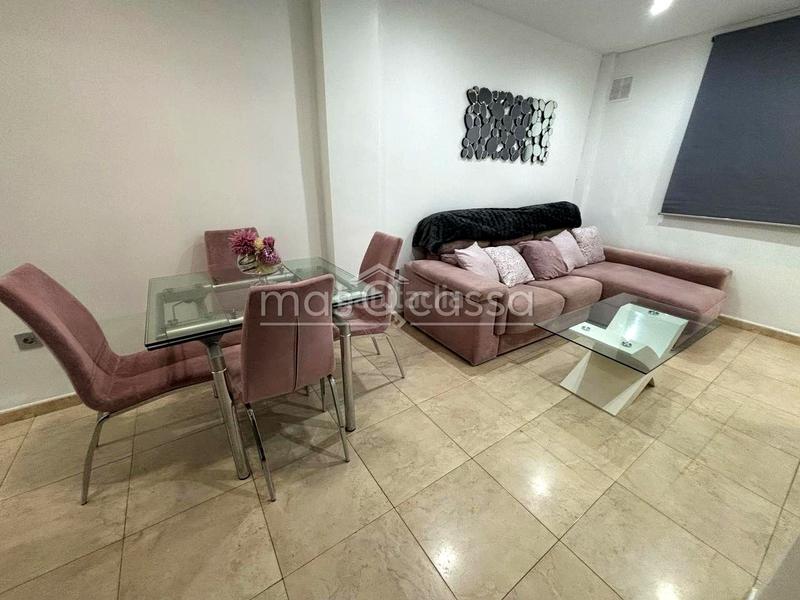 Foto 5d2857a6-28c8-41f0-8422-c4b58407de5e. Location rez-de-chaussée dans Huerta Fava-Santiago Línea de la Concepción (La)