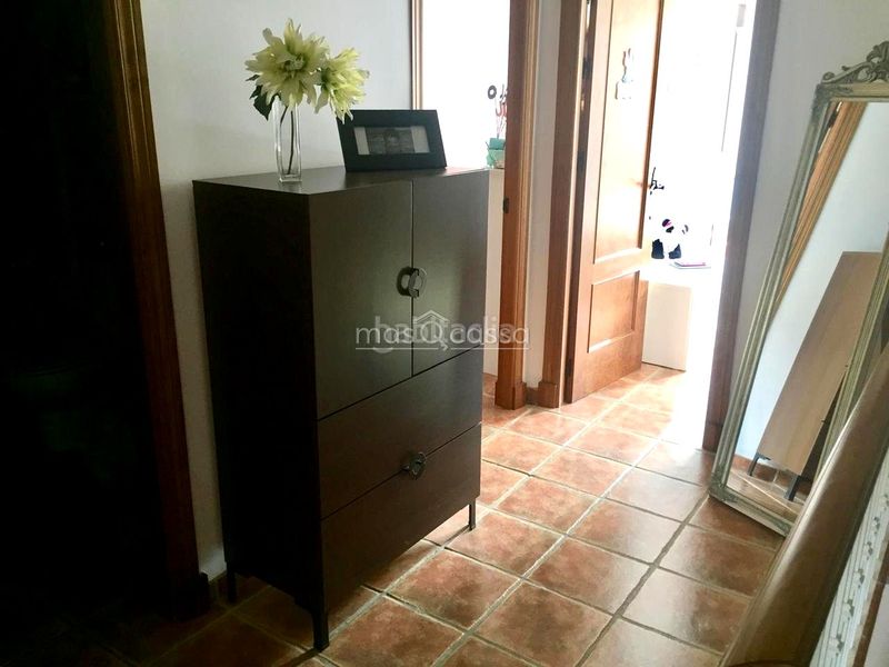 Foto bc78366f-d2e2-4d43-b2b9-aae4040245f7. Casa amb aparcament a El Zabal-Santa Margarita Línea de la Concepción (La)