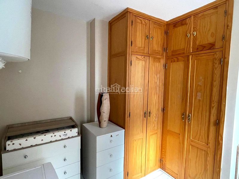 Foto 4133e331-218c-43c4-847d-539f27605567. Lloguer casa a Santa Bárbara-Ciudad Deportiva Línea de la Concepción (La)