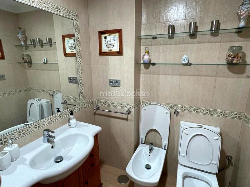 Foto 5b060ae5-c746-4e13-819c-d6465a0ffae2. Lloguer casa a Santa Bárbara-Ciudad Deportiva Línea de la Concepción (La)