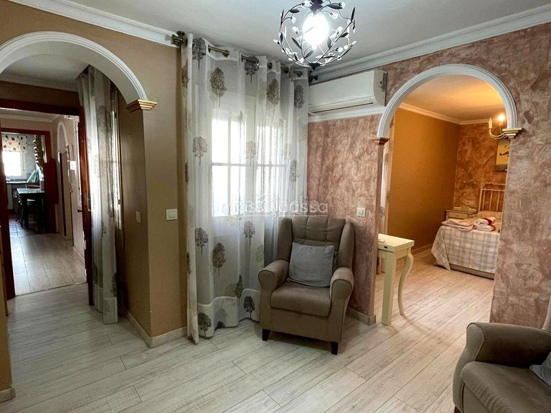 Foto ddb053ee-3185-4845-96ef-59ac6716e470. Lloguer casa a Santa Bárbara-Ciudad Deportiva Línea de la Concepción (La)