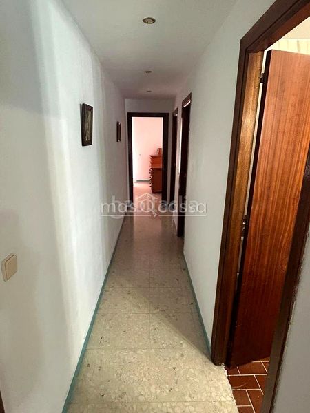 Foto 906f8839-05b4-4e7e-a315-9445ec0675ac. Lloguer pis a Centro-San Felipe-Huerta Fava Línea de la Concepción (La)
