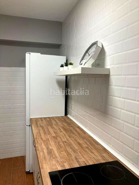 Foto f26c0546-9048-4b27-ab67-a68f3edf39d6. Lloguer pis a Centro-San Felipe-Huerta Fava Línea de la Concepción (La)
