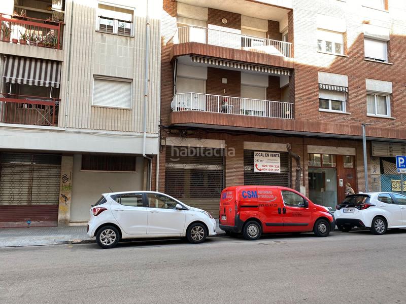 Foto 02bb9b56-f944-4b3a-9433-521cc03d2300. Alquiler local comercial local anselm clave en Centre Mollet del Vallès
