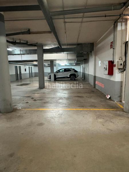 Foto 9a5ed1c4-9622-477a-9024-4d4c48f18409. Parking voiture dans Nord Oest - Can Noguera Garriga (La)