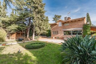 Chalet  Carrer padró. Casa el padró