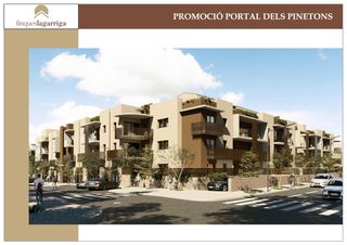 D�plex en Carrer moranta 14. Venda els portals dels pinetons