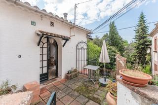 Casa  Carrer de vallcàrquera. Casa la noguera figaró