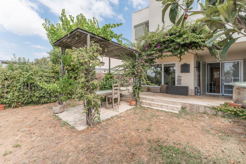 Foto 3e3d3b0d-cead-41be-aec2-b5a9b79adec1. Casa adosada casa en venta en cànoves i samalus en Cànoves i Samalús
