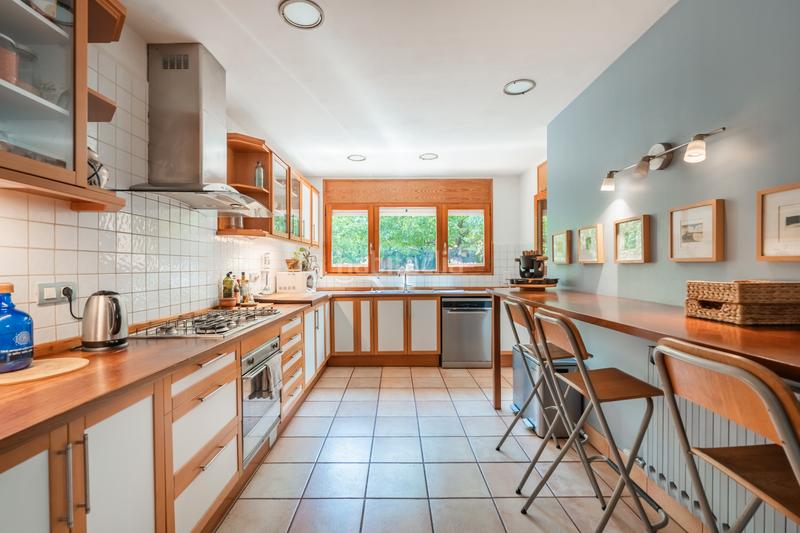 Foto 004919e8-4565-4a1a-a9e3-bf37bf701a7b. Xalet amb xemeneia calefacció piscina a Can Violí - Can Poi del Bosc Garriga (La)