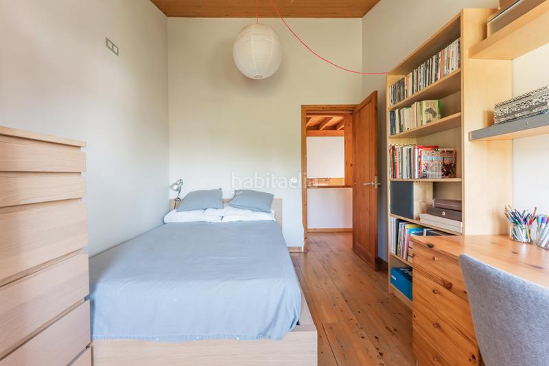 Foto 47cd1a1b-46bb-410c-8d35-792d2c9a729a. Xalet amb xemeneia calefacció piscina a Can Violí - Can Poi del Bosc Garriga (La)