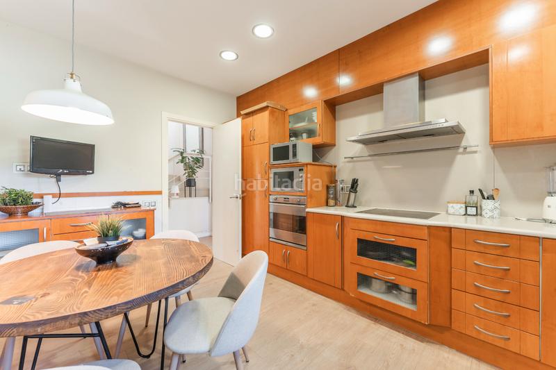 Foto 287d7812-ac20-4c1f-9646-ae61df90b4f1. Miete chalet mit kamin heizung parking pool in Franqueses del Vallès (Les)