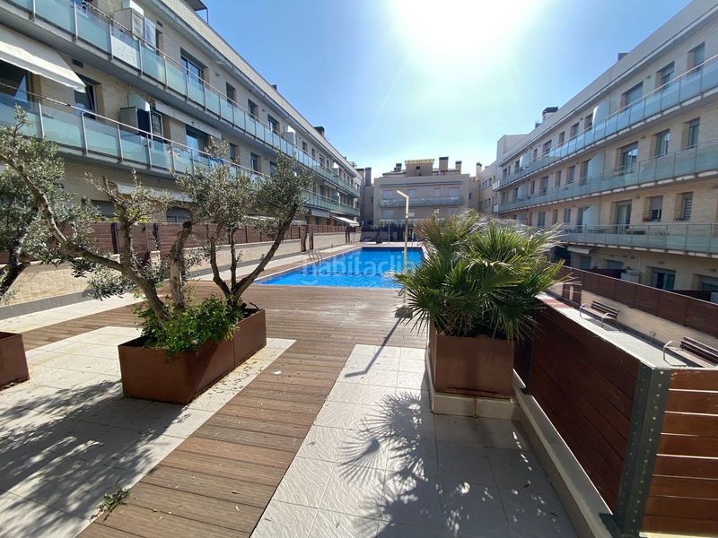 Foto b4b7f4a6-da1c-4a2d-b9a3-8216b25caa31. Pis amb calefacció aparcament piscina a Montserrat - El Passeig Garriga (La)
