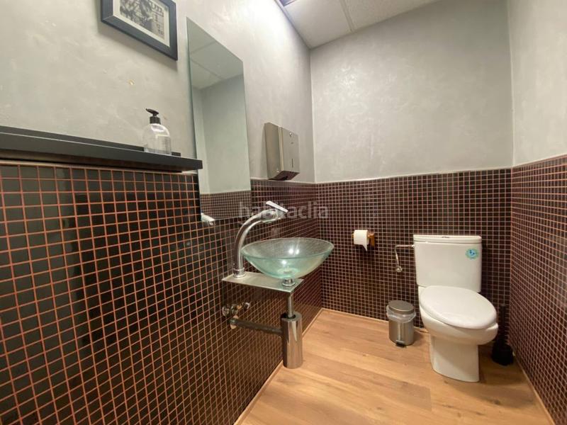 Foto c0f773b6-2435-4ef0-b3d2-30869cf38e2a. Casa con amplio patio y local en Vallparadís - Antic Poble de Sant Pere Terrassa