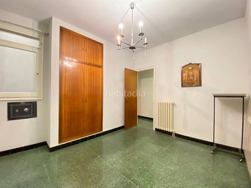 Foto c2b3ad88-d010-488b-ae2a-b27129d80552. Casa con amplio patio y local en Vallparadís - Antic Poble de Sant Pere Terrassa
