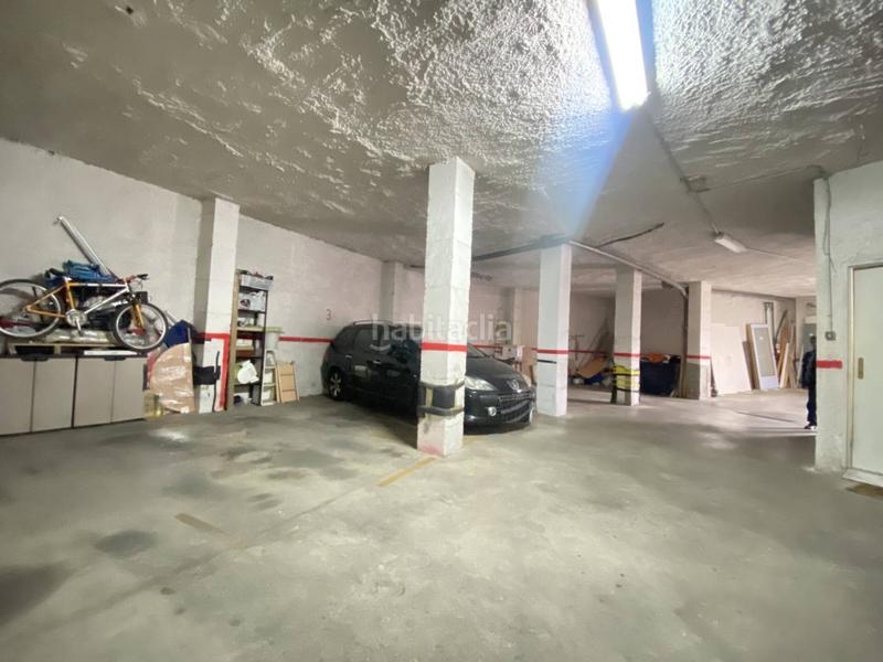 Foto fbaeb84c-0417-400d-b9ce-f2b2b942918a. Local comercial amplio en Can Palet Terrassa