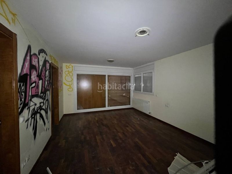 Foto 0d46e0cd-8e59-4dde-adac-3415ef1e8617. Casa amb aparcament a Matadepera