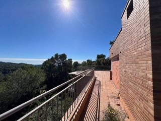 Maison  Calle camí del puig codina. En venta obra parada. en la urb. els raurets, matadepera