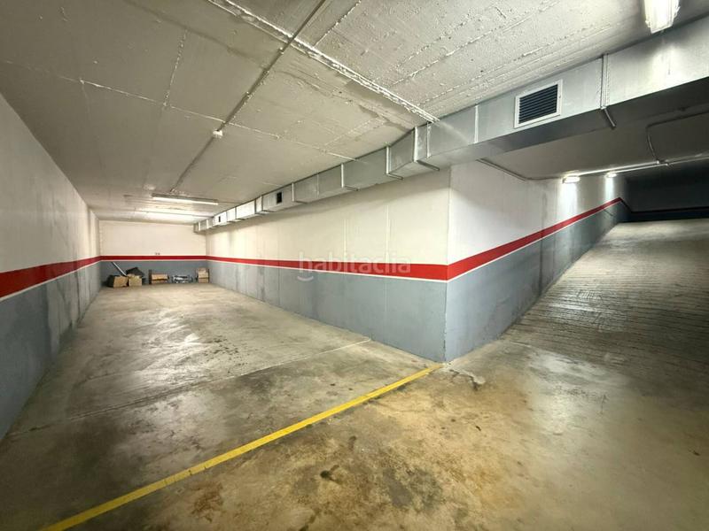 Foto fe4eeaf9-6aea-435c-ad2d-bdde7f9c7119. Parking coche con capacidad para 3 coches en San Pere Terrassa