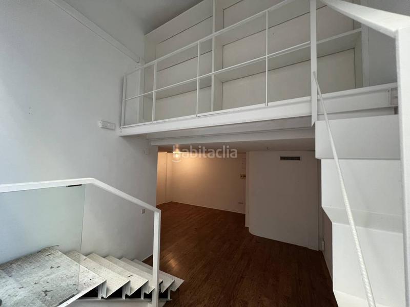 Foto 5ed28841-09b7-4072-abfd-6d2282daa1f9. Lloguer local comercial a Barri del Centre Terrassa