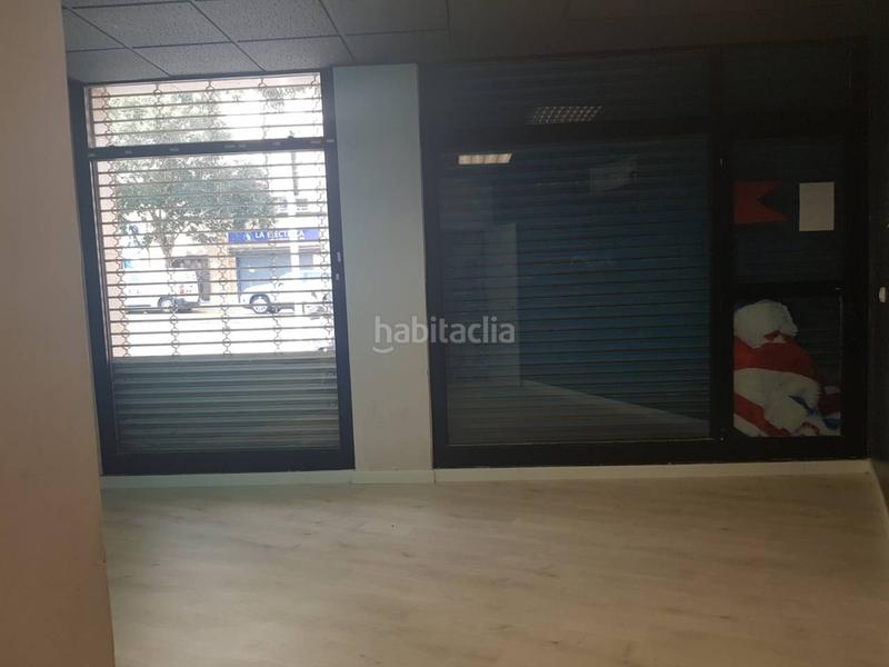 Foto ee32bd2b-300f-435b-8993-0d5d43e02fa3. Lloguer local comercial a San Pere Terrassa