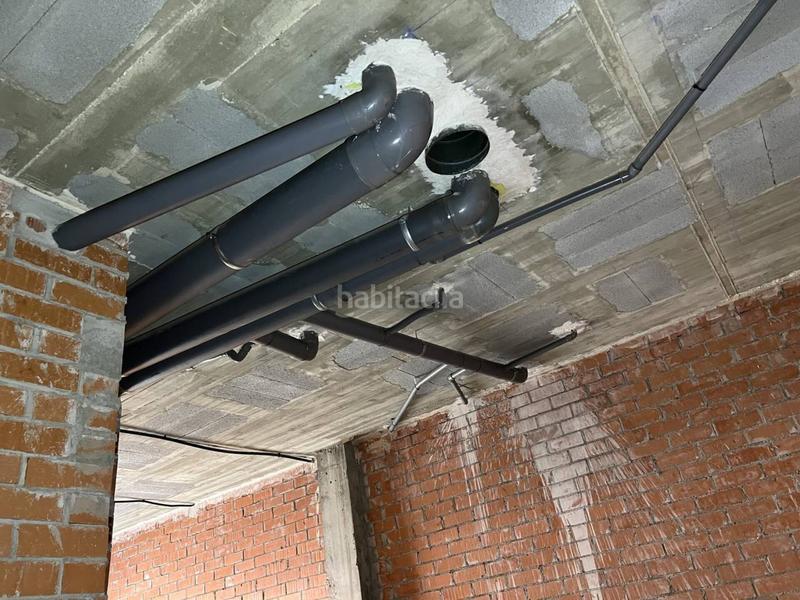 Foto ae3dfafc-82c5-4e46-9618-acab315b9aea. Local comercial local en venta en calle nàpols, barbera del valles en Barberà del Vallès