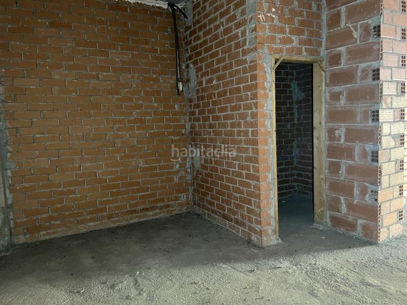 Foto b24a0cfc-8948-48d8-8572-af6eca9f0d30. Local comercial local en venta en calle nàpols, barbera del valles en Barberà del Vallès