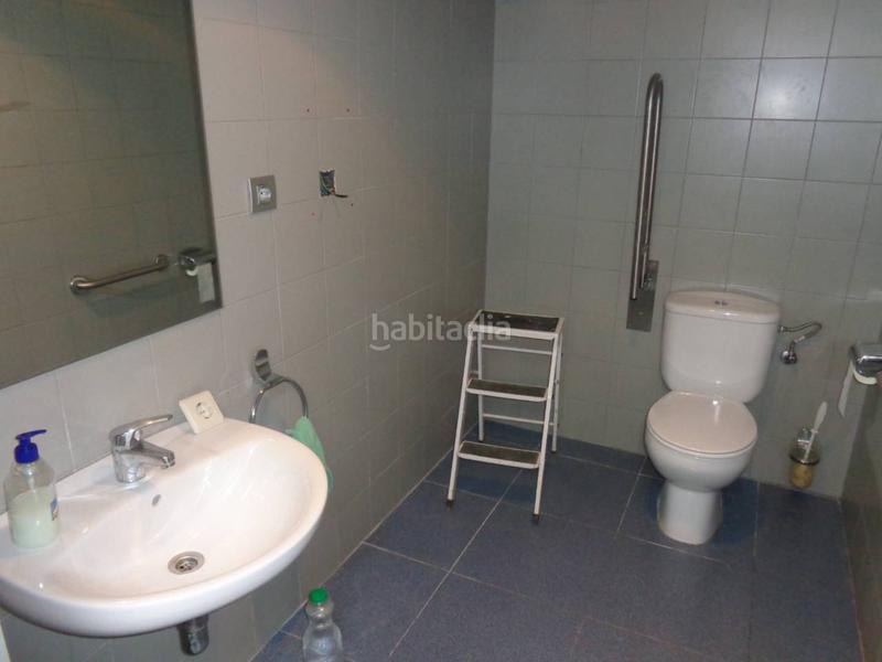 Foto 946c338b-512f-46d4-82b7-eff192d75418. Alquiler local comercial  en alquiler en cementiri vell en Terrassa