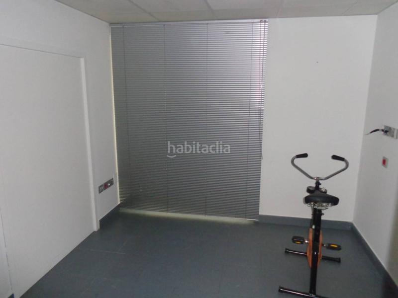 Foto 122f0ebd-f511-4c0b-894b-9382e73d75e4. Location local commercial dans Vallparadís - Antic Poble de Sant Pere Terrassa