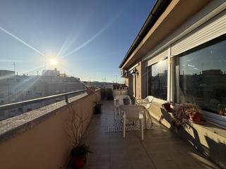 Penthouse in Can Palet. Con amplia terraza y mucha luz