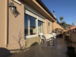 tic a Can Palet. Con amplia terraza y mucha luz