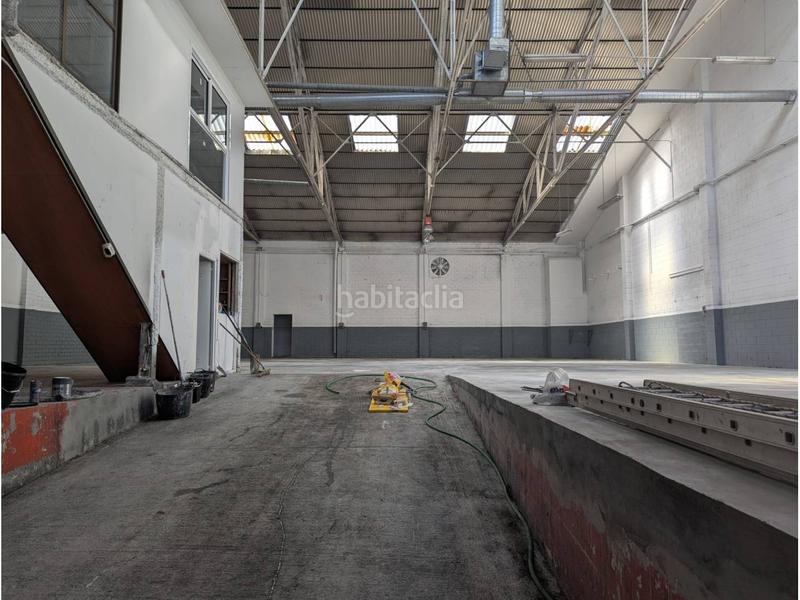 Foto 3d6d23bf-32b8-4ba8-abe5-6b360499f37e. Bâtiment à usage industriel dans Can Palet II - Santa Eulàlia Terrassa
