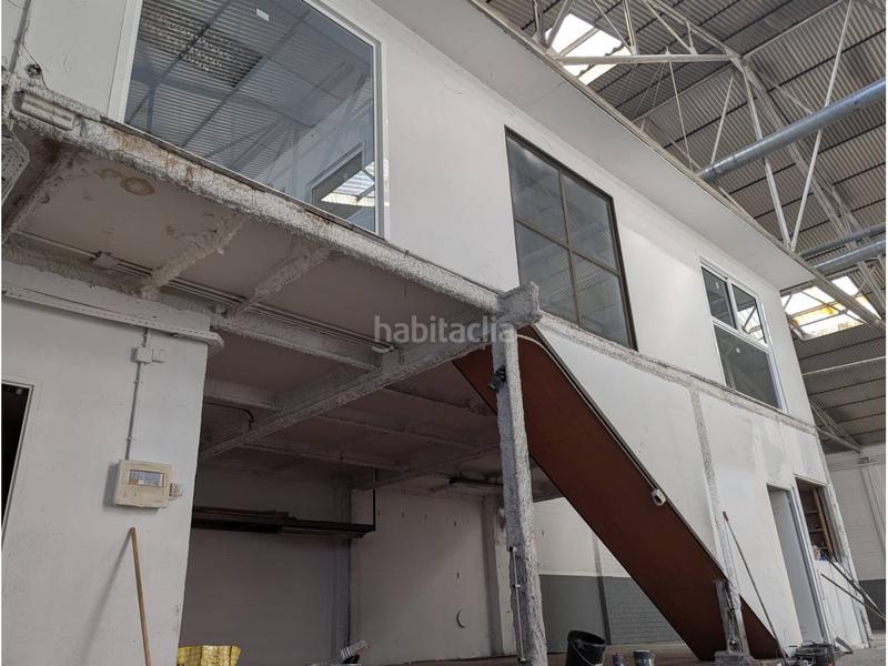 Foto b9dd9d35-32a2-448f-b003-2bfb55872897. Bâtiment à usage industriel dans Can Palet II - Santa Eulàlia Terrassa