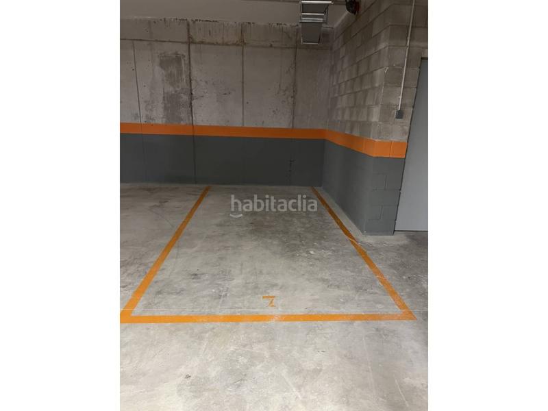 Foto bbe83669-29d5-41ed-8e8d-25e3a56c6b3c. Parking coche en sant valentí 151 para coche, de nueva promoción en Terrassa