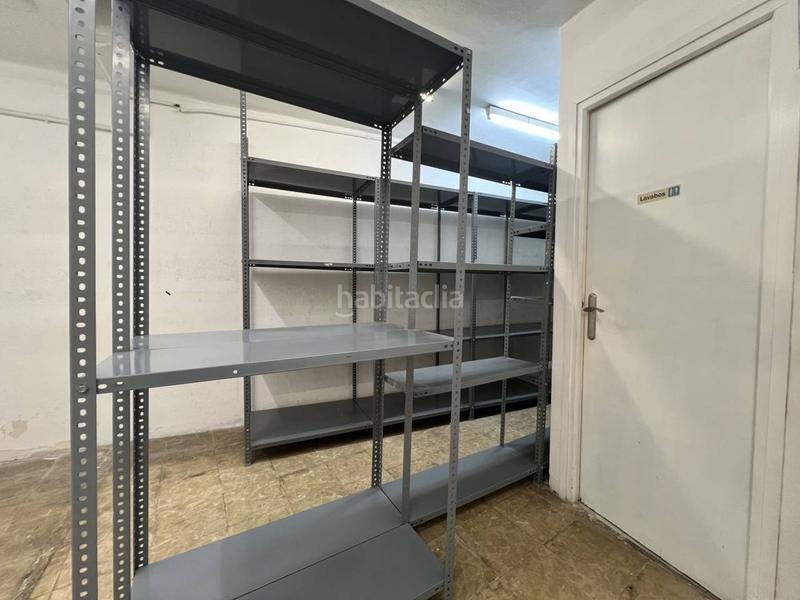 Foto f97db7af-6e71-4d5e-bcb5-b20216d7187f. Alquiler local comercial en el corazón en Barri del Centre Terrassa