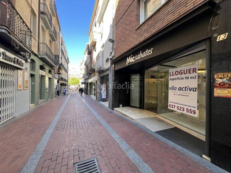 Foto 9497a847-64cd-4b21-9e89-9595eb578e7c. Location local commercial dans Barri del Centre Terrassa