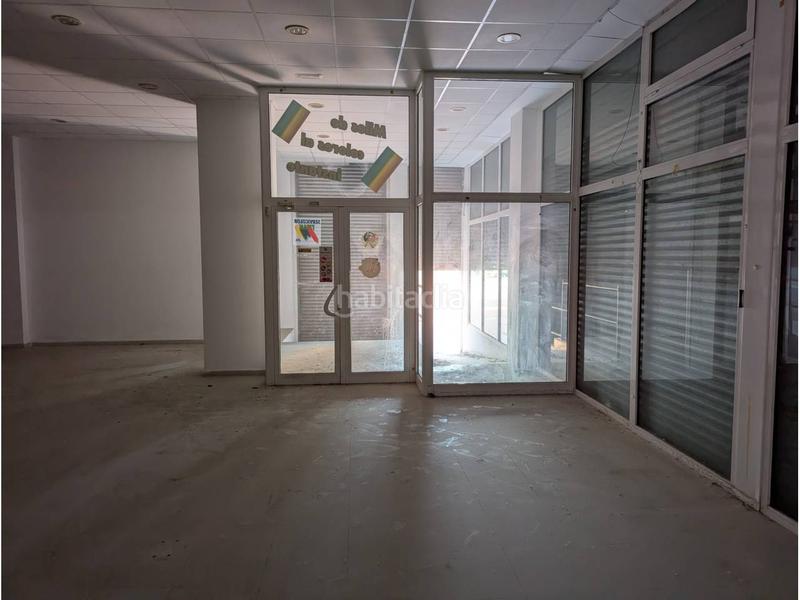 Foto f1202a42-04cd-4f4d-8033-8df26b9ebeb1. Local comercial local en venta en lluis muncunill, en Terrassa