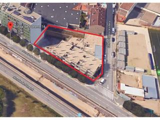 Édifice  Ponent. Obra parada en venta, ronda ponent, terrassa