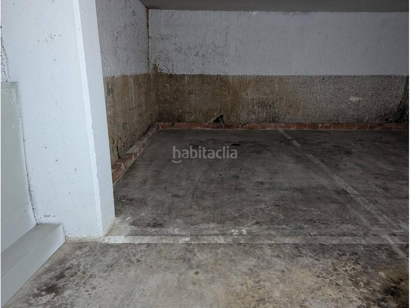 Foto f8b8caef-4f9d-4a63-8538-1c6dcd4b42d5. Posto auto in Cementiri Vell Terrassa