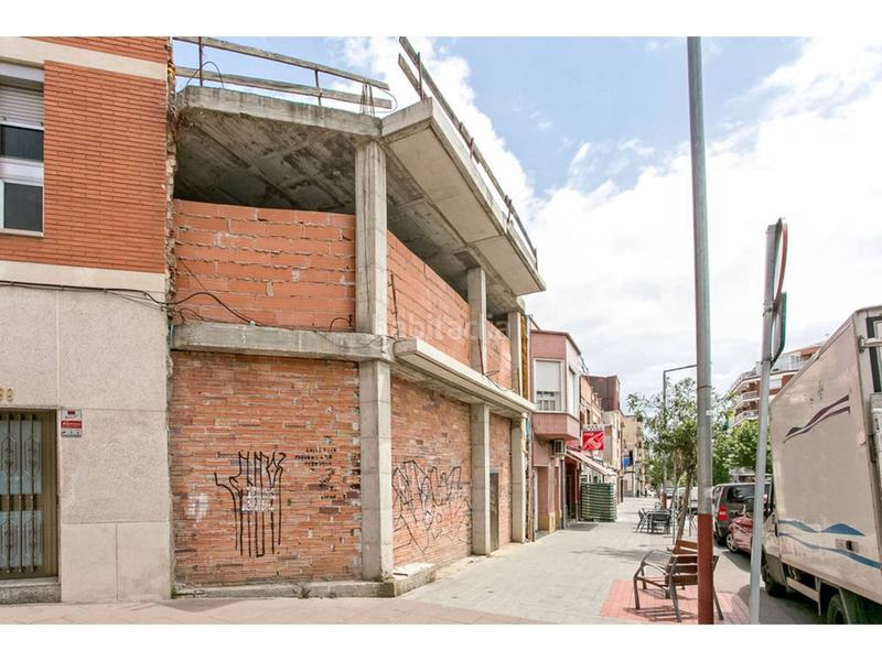 Foto fa40842b-5ac7-48b8-8734-9d4400355dea. Edificio en construccion en Sant Pere Nord Terrassa