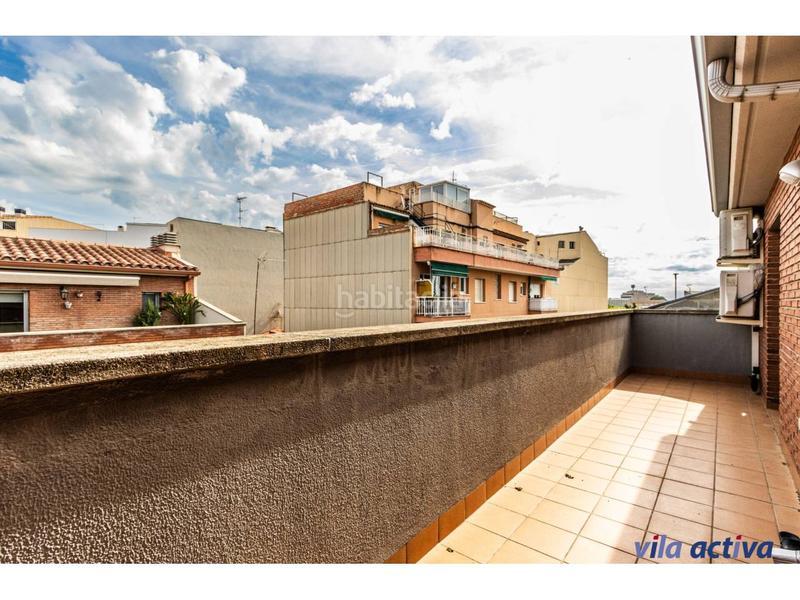 Foto ff05e0f4-1d64-42ba-80b6-ce57c060f8ac. Dúplex con dos terrazas y parking incluido en San Pere Terrassa