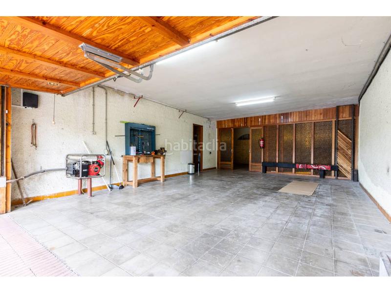 Foto 0d12f65f-e66a-4d17-b748-d6ec09fc97e6. Chalet avec chauffage parking dans Matadepera