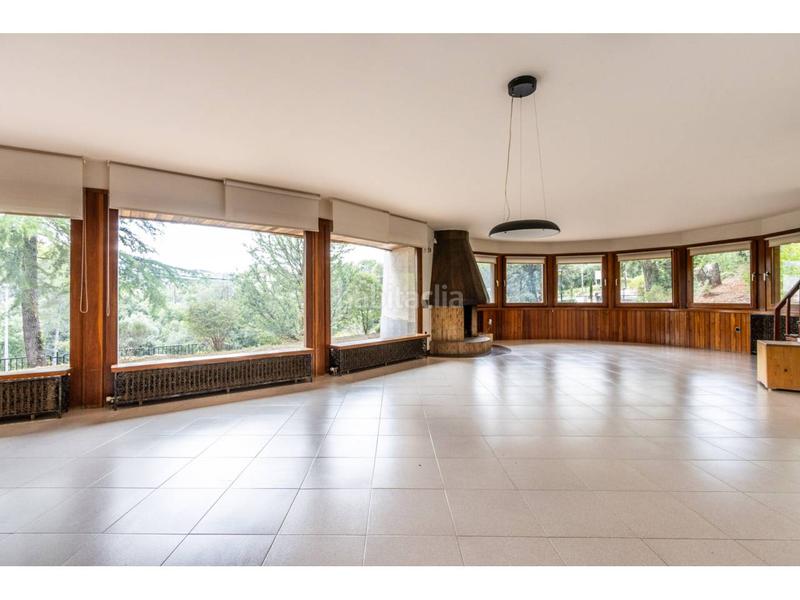 Foto 703d1458-3314-4487-9d23-0e810e22faf6. Chalet avec chauffage parking dans Matadepera