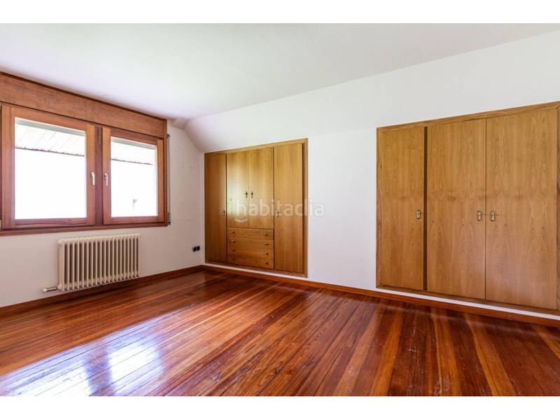 Foto 83c141ba-a5d6-490c-acea-3c2c942a861c. Chalet avec chauffage parking dans Matadepera