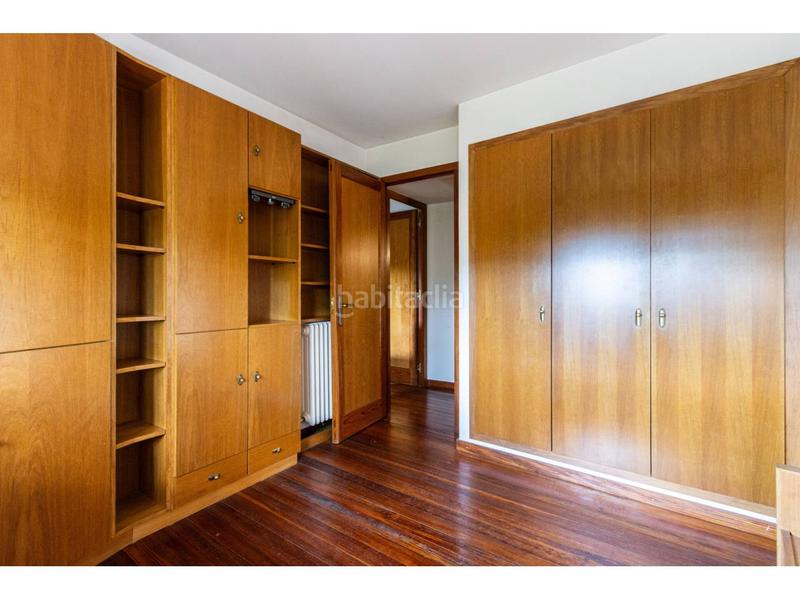 Foto d718584c-f691-4a21-89bc-90c1d20407b3. Chalet avec chauffage parking dans Matadepera