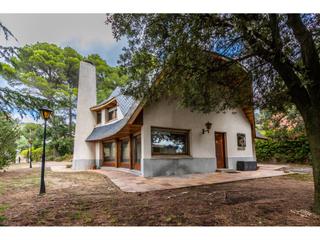 Chalet in Matadepera. Rodeada de naturaleza y magníficas vistas