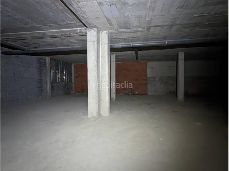 Foto c4c9fa70-5a23-460f-9800-788f4cbeec56. Local comercial local en Cementiri Vell Terrassa